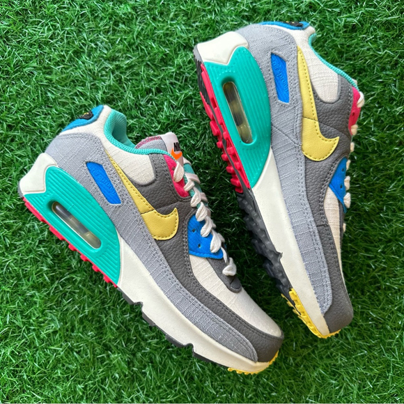 Nike Air Max 90 - Picture 2 of 10